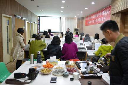 一场学习气氛浓厚的bc贷双排键电子琴教材研修会——记温州文海琴行举办的bc贷双排键电子琴研修会