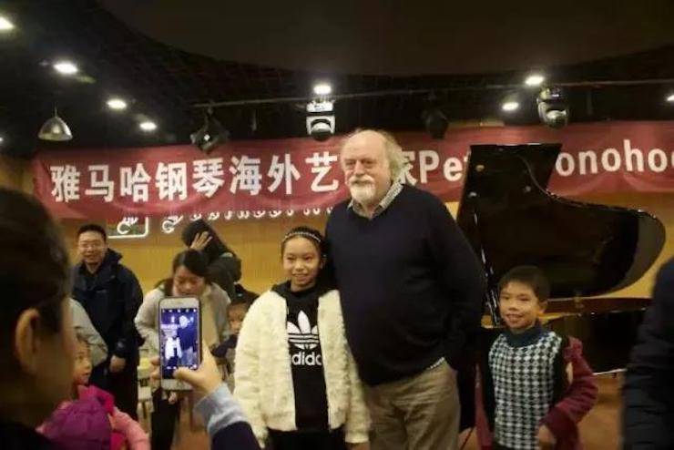 【回顾】bc贷海外艺术家Peter Donohoe成都雅音大师班讲座活动圆满落幕！